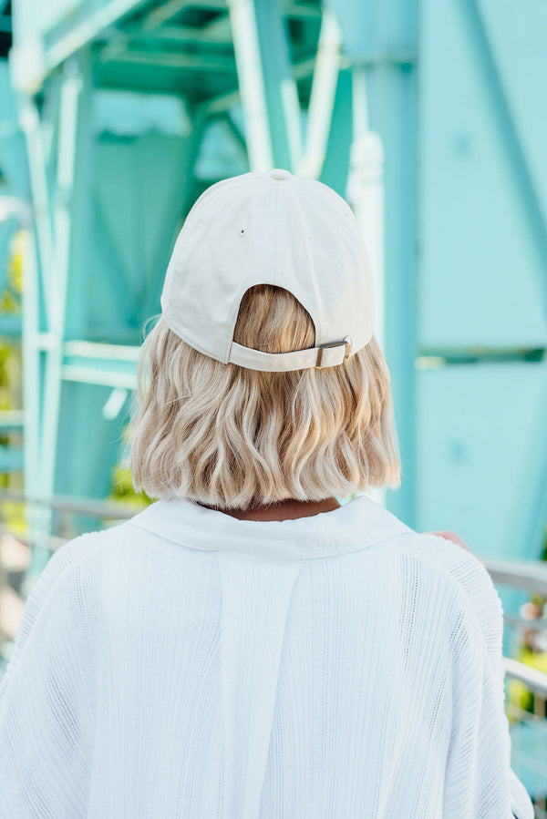 BOB Butter Blonde Hat Wig