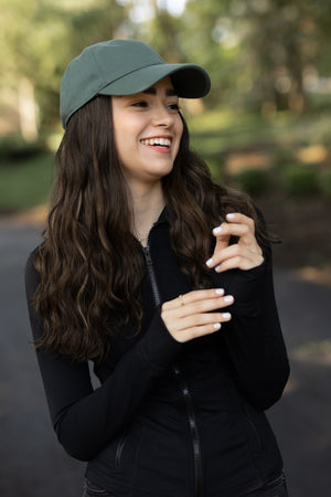 CLASSIC Mocha Wavy Hat Wig