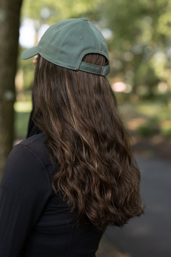 CLASSIC Mocha Wavy Hat Wig