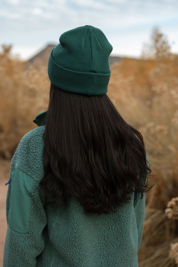 CLASSIC Black Light Wave Hat Wig