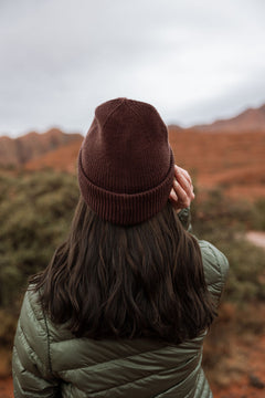 Sample Sale - MIDI Dark Roast Hat Wig
