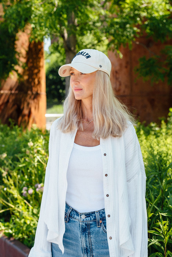 MIDI Butter Blonde Hat Wig