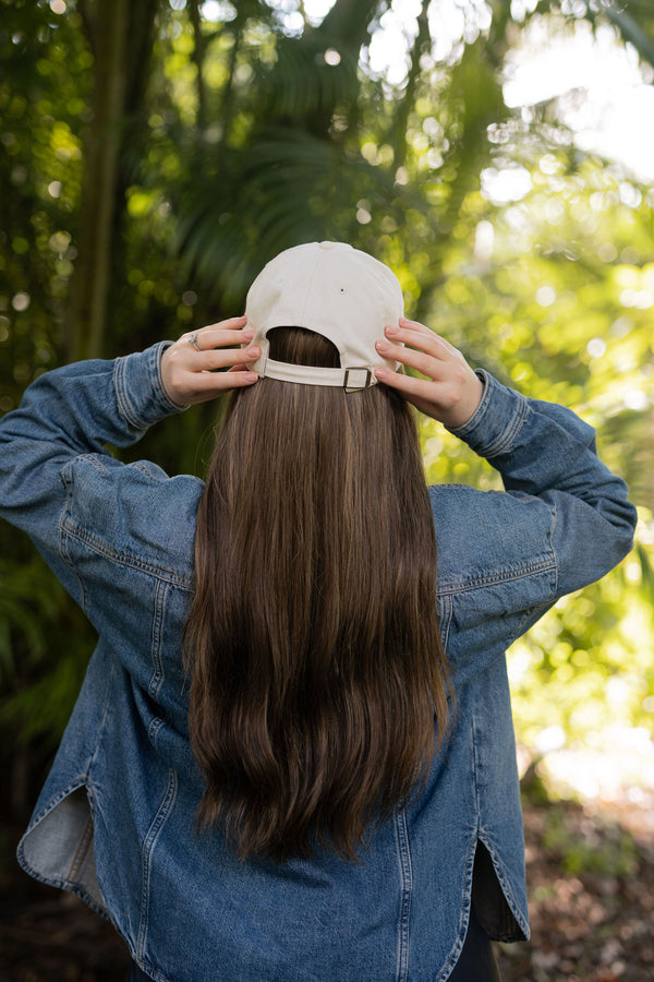 SUPER Highlighed Medium Brown Light Wave Hat Wig