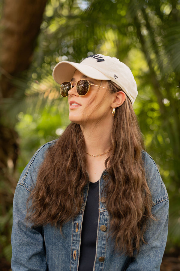 SUPER Highlighted Medium Brown Wavy Hat Wig