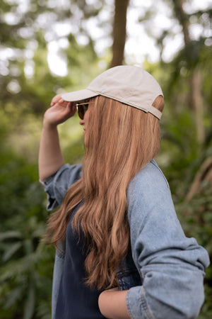 SUPER Bronde Light Wave Hat Wig