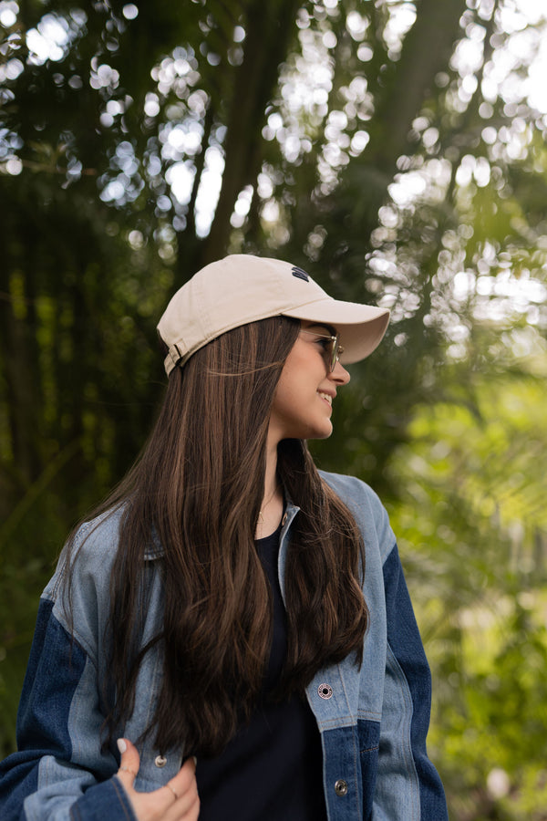 SUPER Mocha Light Wave Hat Wig