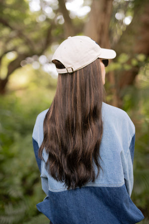 SUPER Mocha Light Wave Hat Wig
