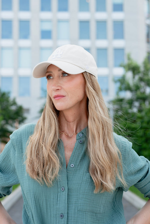 CLASSIC Sunkissed Light Wave Hat Wig